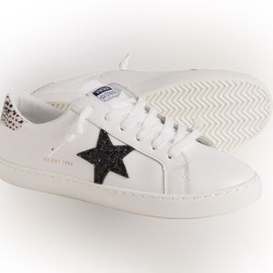 VINTAGE HAVANA Sneakers Cheetah Carla Glitter Star White Black NEW NWT Sz 9